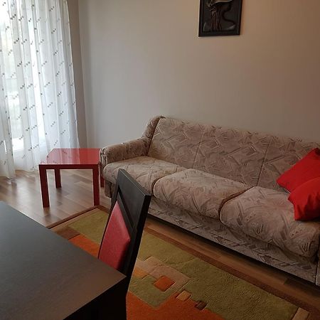 Samodzielny Apartament 2Pokojowy Apartment Колобжег Екстериор снимка